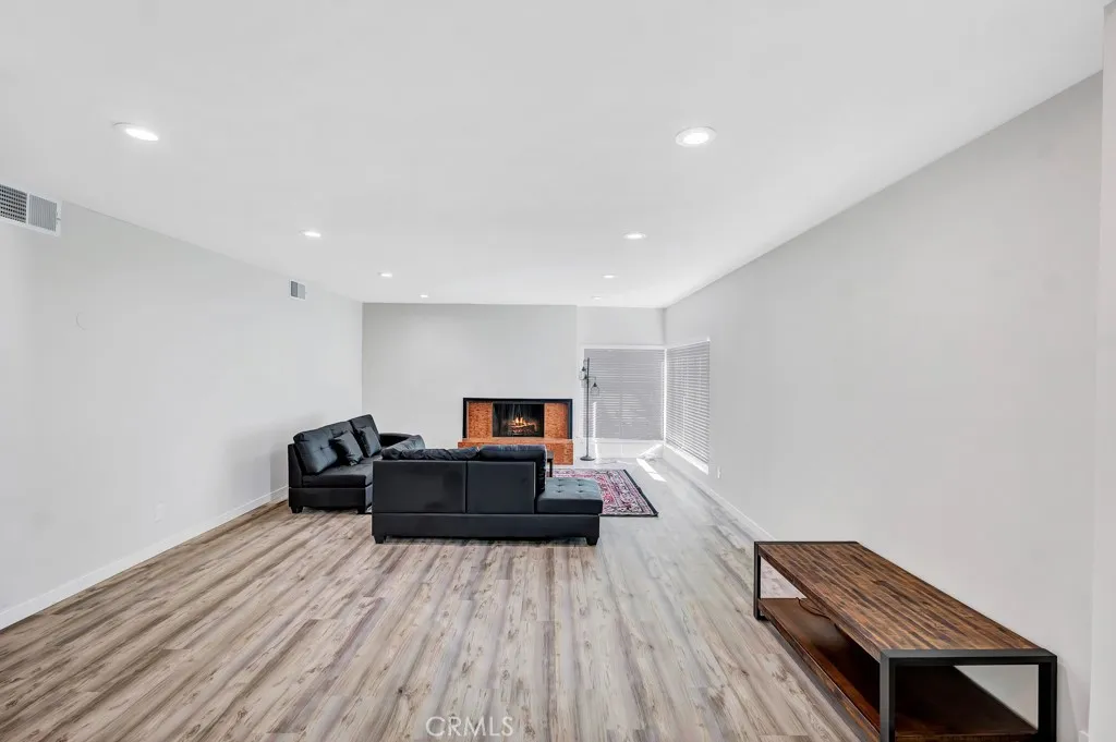 Additional image 51 of 19653 Valdez Drive, Tarzana, CA 91356