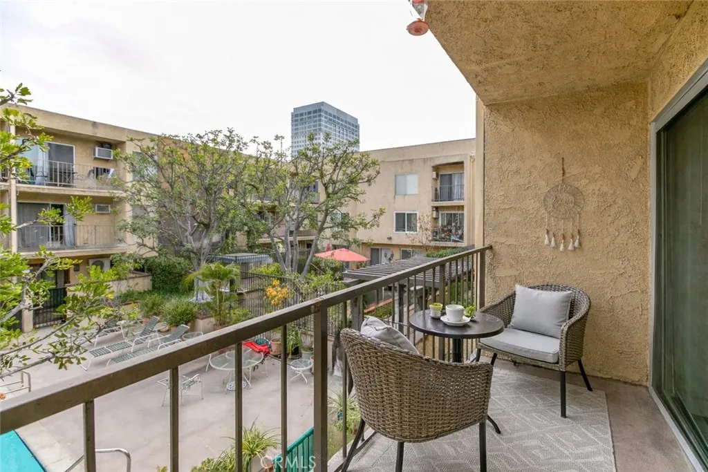 Additional image 9 of 365 Burchett Street Unit 217, Glendale, CA 91203