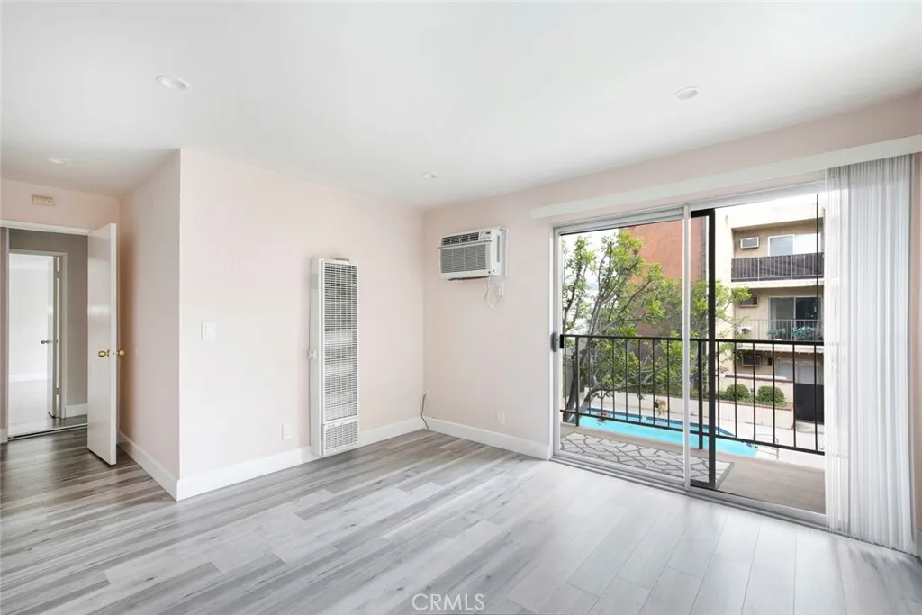 Additional image 13 of 365 Burchett Street Unit 217, Glendale, CA 91203