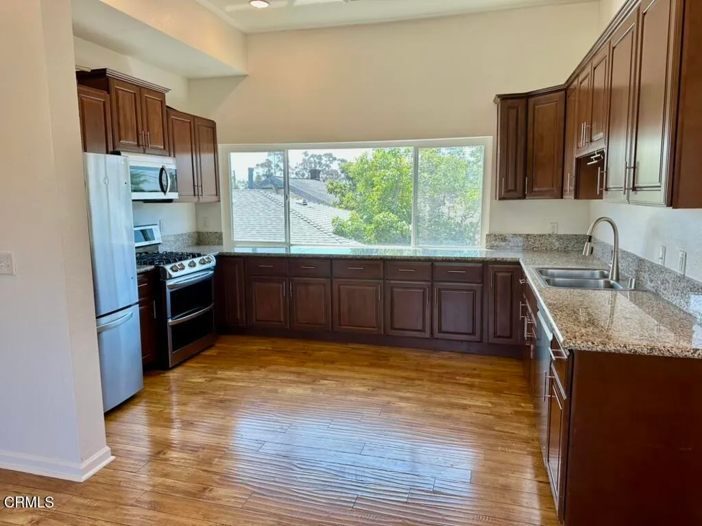 Additional image 4 of 2117 9th Avenue, Los Angeles, CA 90018
