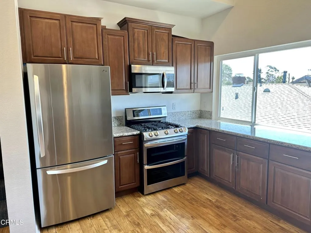 Additional image 31 of 2117 9th Avenue, Los Angeles, CA 90018