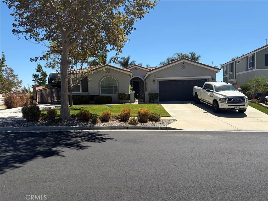 15255 Wild Wood Ln, Fontana, CA 92336