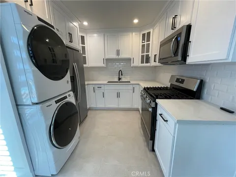MLS: SR23192028