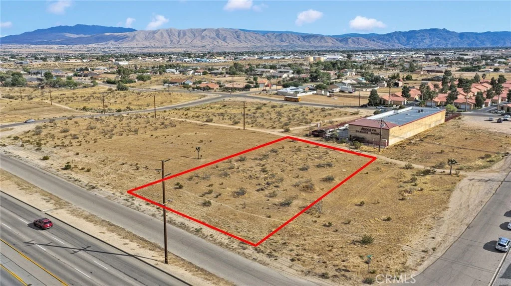 Bear Valley Outerhighway S, Hesperia, CA 92345 photo 4