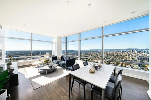 900 W Olympic Boulevard Unit 35B, Los Angeles, CA 90015 - MLS#: P1-20227