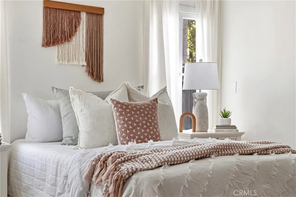 Additional image 57 of 1519 Courtney Avenue, Los Angeles, CA 90046