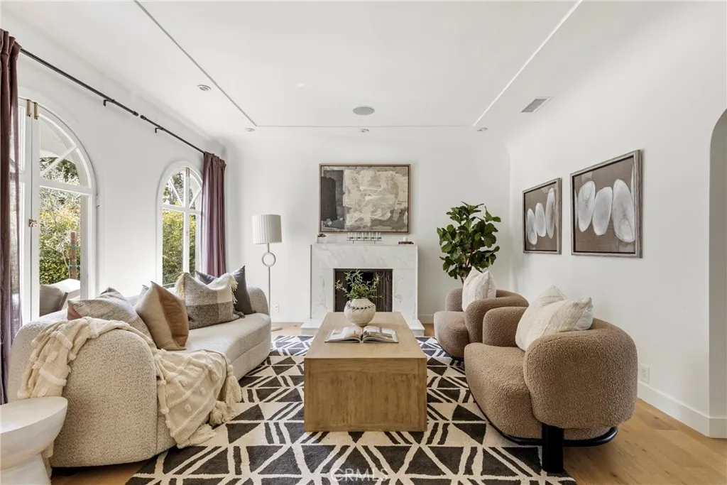 Additional image 11 of 1519 Courtney Avenue, Los Angeles, CA 90046