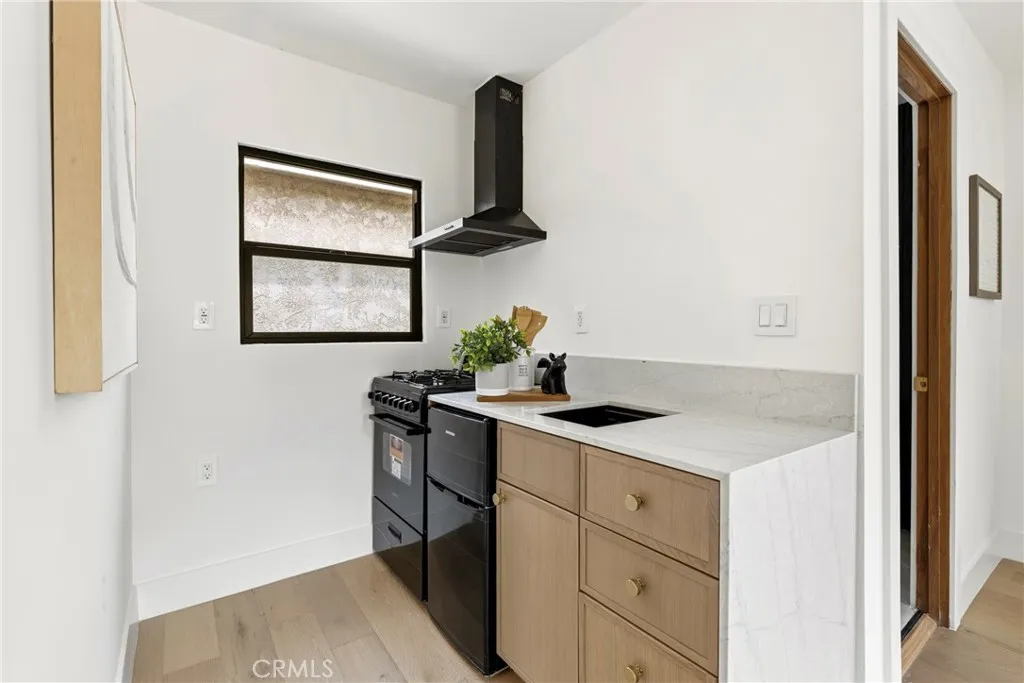 Additional image 65 of 1519 Courtney Avenue, Los Angeles, CA 90046