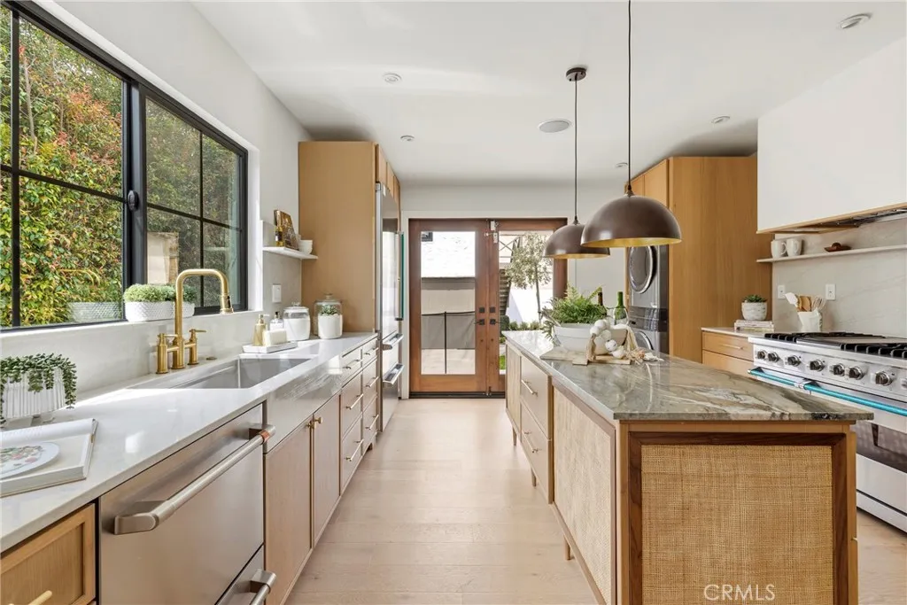 Additional image 20 of 1519 Courtney Avenue, Los Angeles, CA 90046