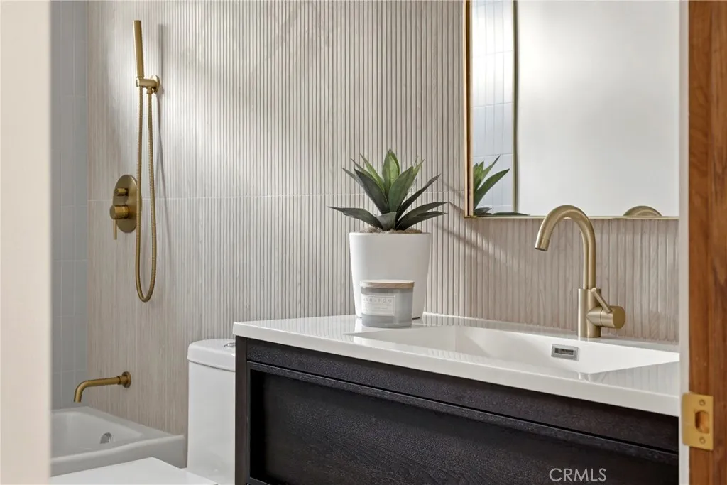 Additional image 25 of 1519 Courtney Avenue, Los Angeles, CA 90046