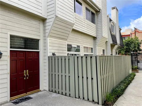4730 Ben Avenue Unit 3, Valley Village, CA 91607 - MLS#: TR25055119