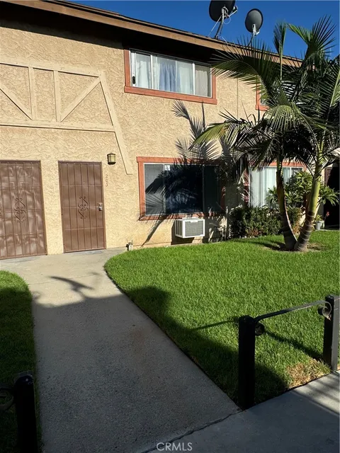7303 Exeter Street Unit 203, Paramount, CA MLS: PW24191281