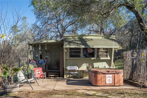 635 Black Bart Rd, Oroville, CA MLS: SN25010081