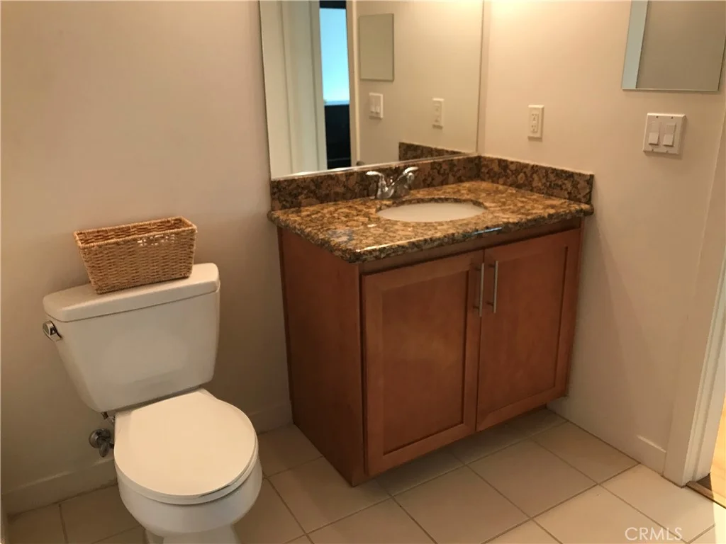 411 W Seaside Way Unit 225, Long Beach, CA 90802
