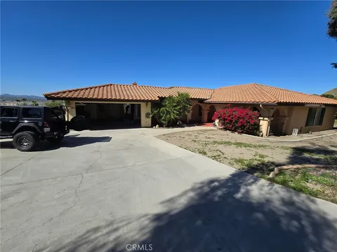 42167 San Jose Drive, San Jacinto, CA MLS: CV25083681