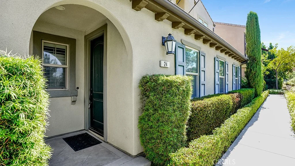 24 Cactus Bloom, Irvine, CA 92618 photo 2