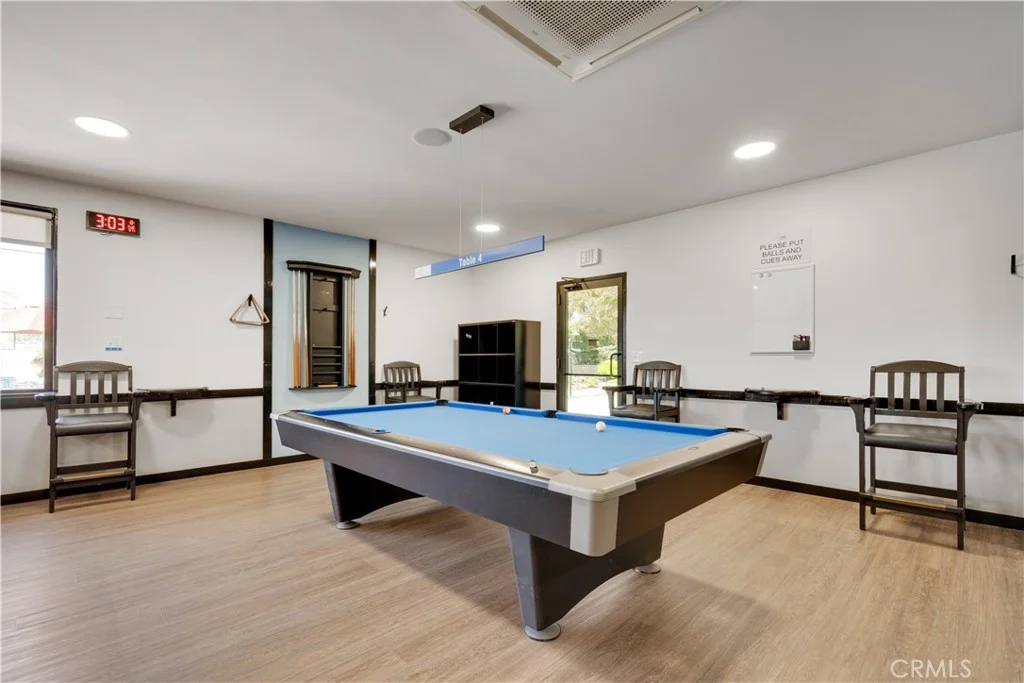 1340 Kenwood Road M7-156h, Seal Beach, CA 90740