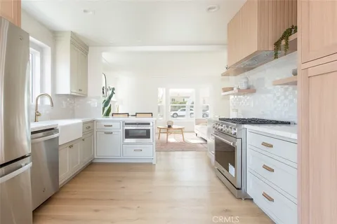 3540 S Sycamore Avenue, Los Angeles, CA MLS: PW25083041