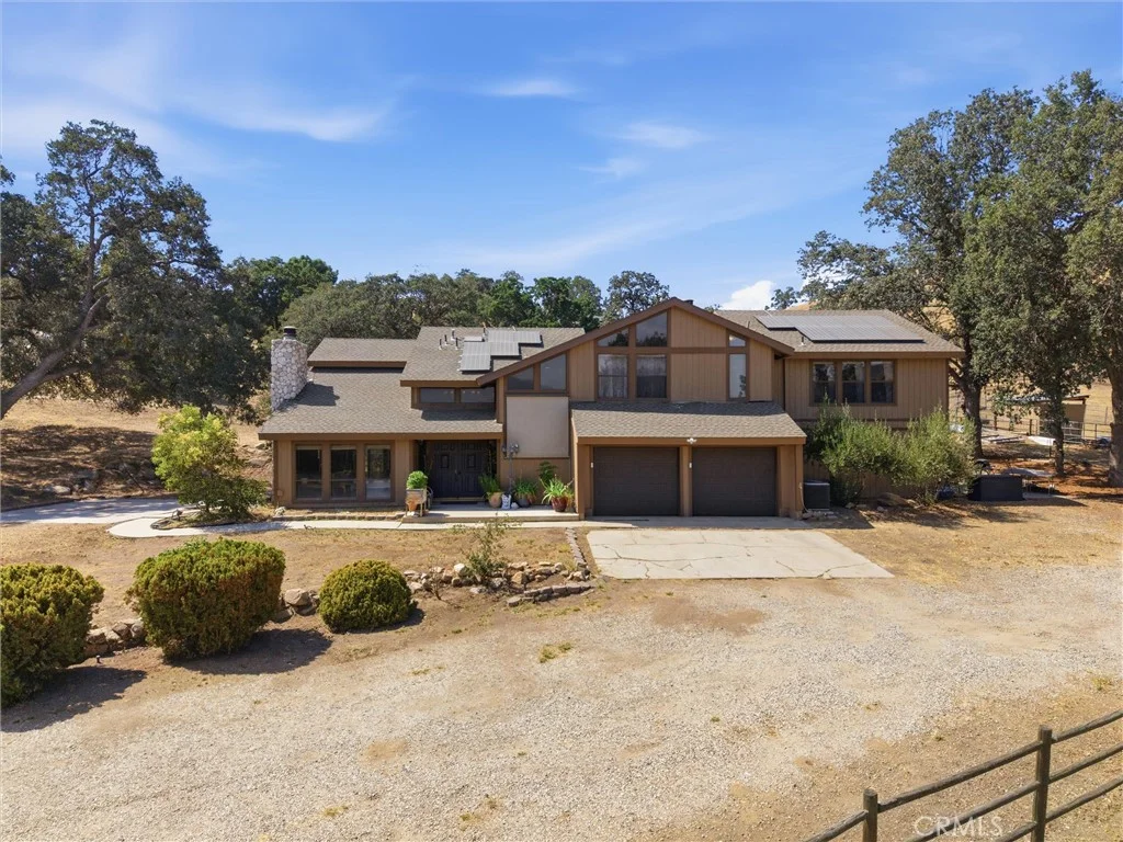 26001 Bear Valley Rd, Tehachapi, CA 93561 photo 4