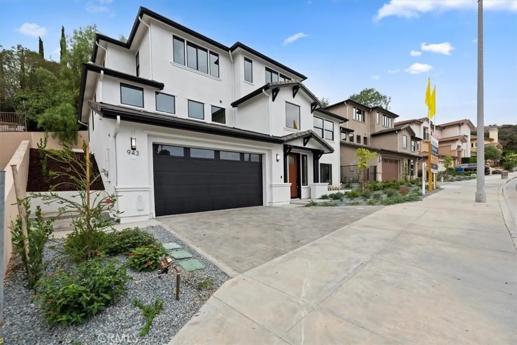 Additional image 62 of 943 N Avenue 66, Los Angeles, CA 90042