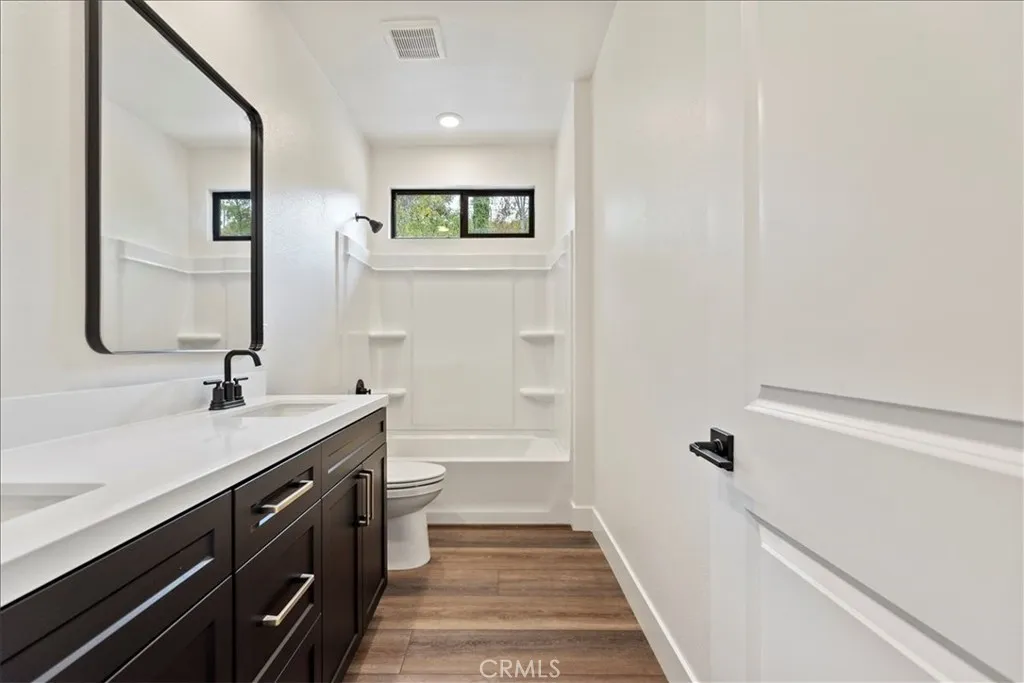 Additional image 44 of 943 N Avenue 66, Los Angeles, CA 90042