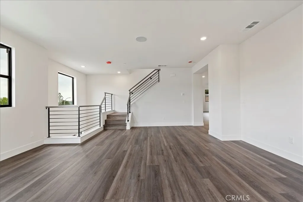 Additional image 93 of 943 N Avenue 66, Los Angeles, CA 90042