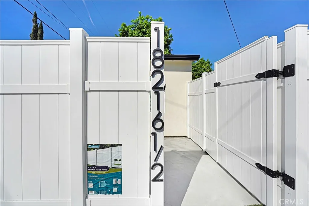 Additional image 20 of 18216 Hartland Street, Reseda, CA 91335