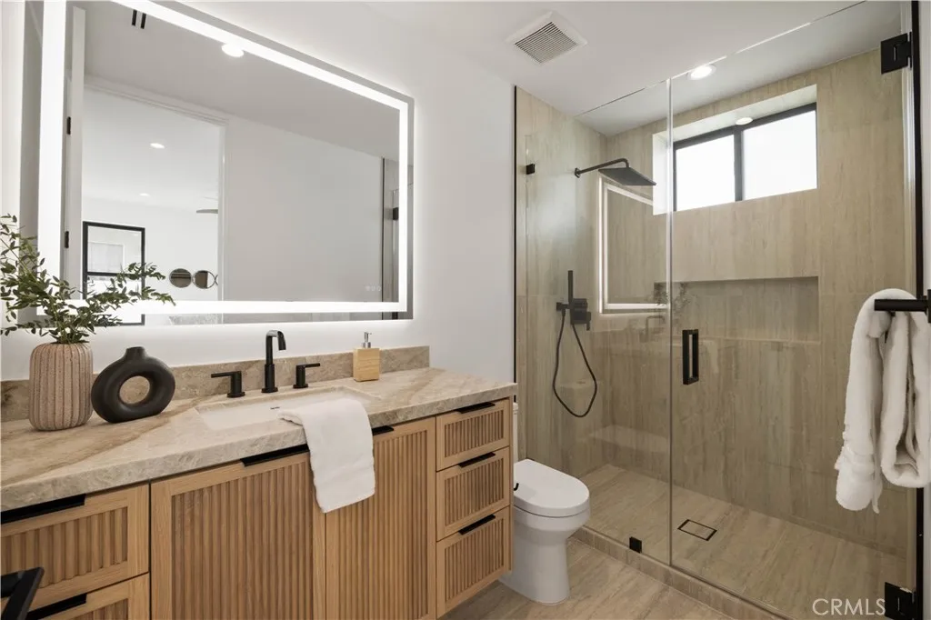 Additional image 34 of 2111 Clark Ln Unit A, Redondo Beach, CA 90278