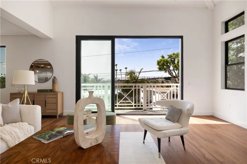 Additional image 53 of 2111 Clark Ln Unit A, Redondo Beach, CA 90278