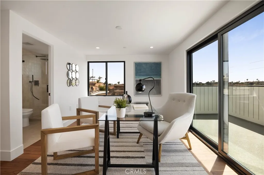 Additional image 27 of 2111 Clark Ln Unit A, Redondo Beach, CA 90278