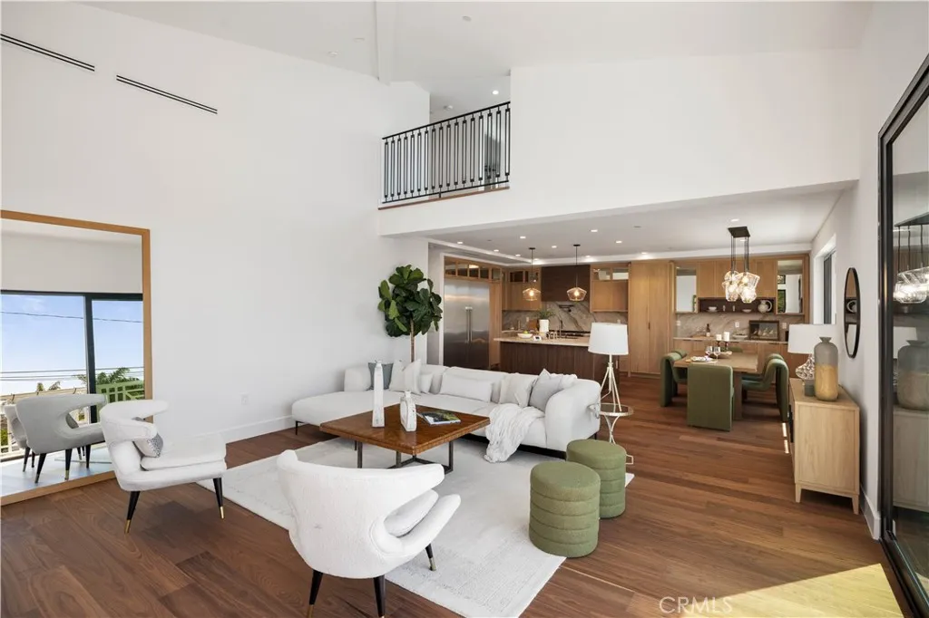 Additional image 15 of 2111 Clark Ln Unit A, Redondo Beach, CA 90278