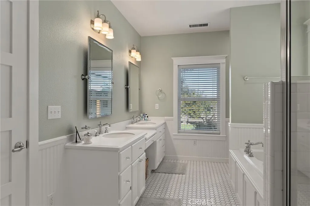 Additional image 105 of 2286 White Dr, Durham, CA 95938