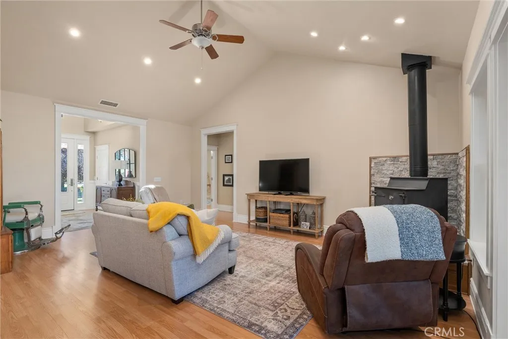 Additional image 15 of 2286 White Dr, Durham, CA 95938