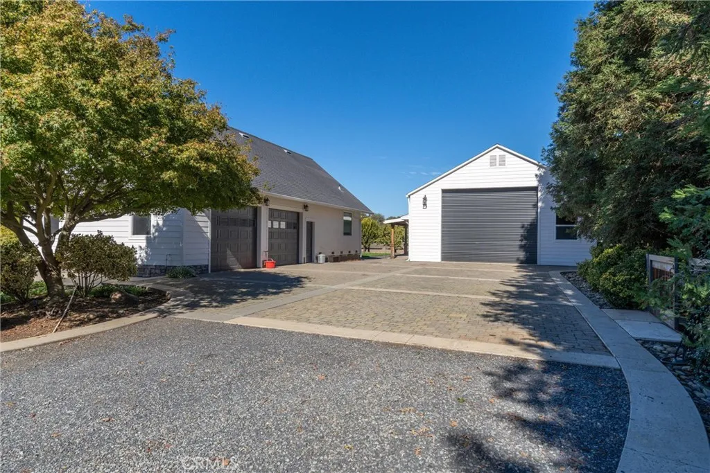 Additional image 140 of 2286 White Dr, Durham, CA 95938