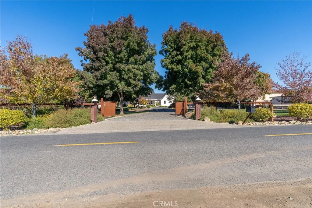 Additional image 130 of 2286 White Dr, Durham, CA 95938