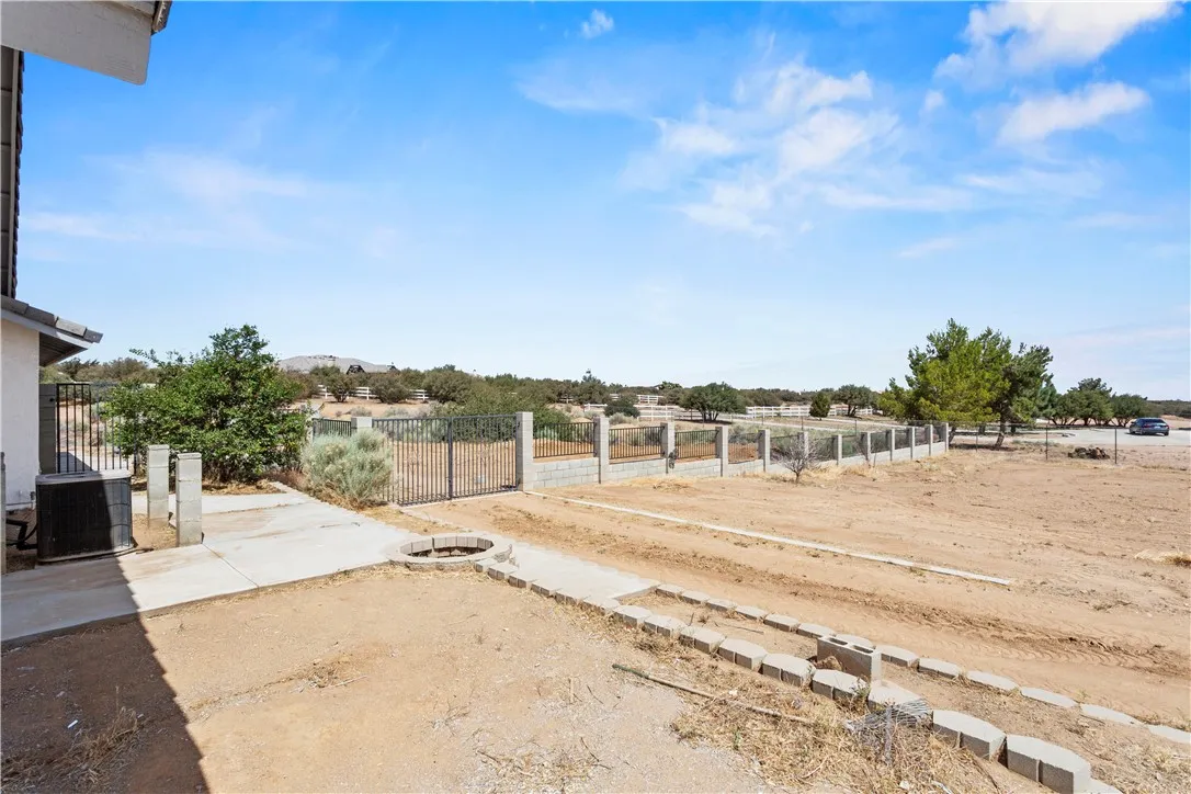 Additional image 60 of 8379 Beaver Ave, Phelan, CA 92371