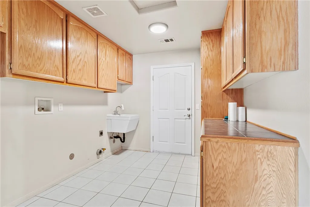 Additional image 26 of 8379 Beaver Ave, Phelan, CA 92371