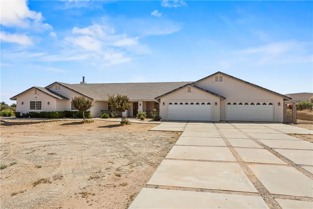 Additional image 36 of 8379 Beaver Ave, Phelan, CA 92371
