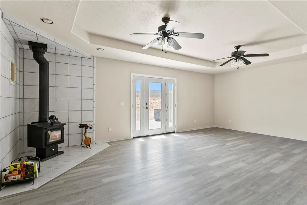 Additional image 23 of 8379 Beaver Ave, Phelan, CA 92371
