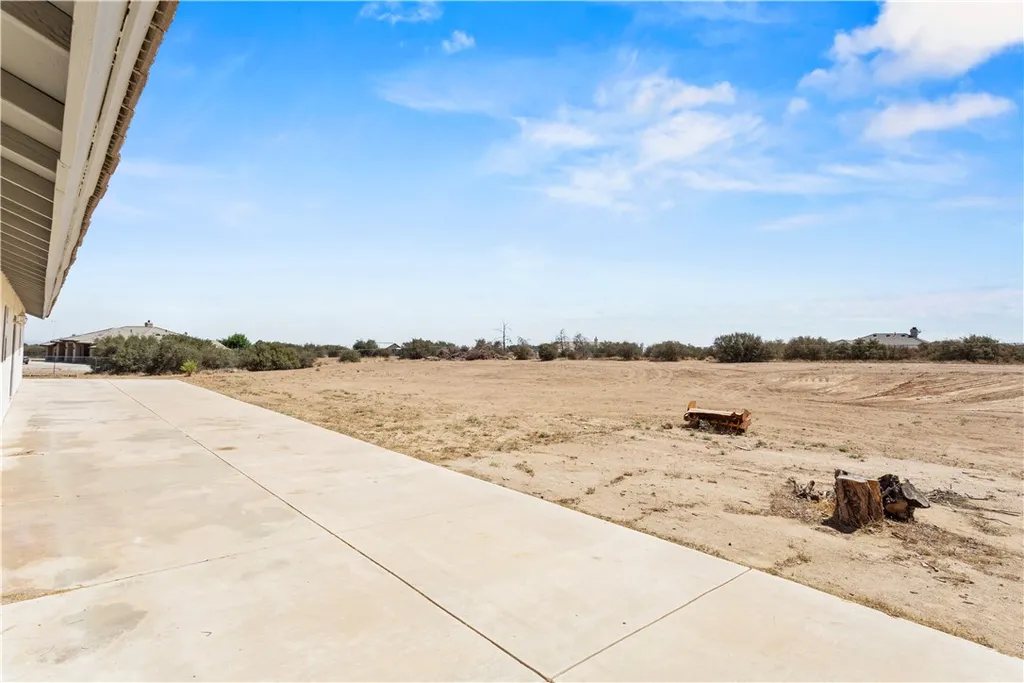 Additional image 30 of 8379 Beaver Ave, Phelan, CA 92371