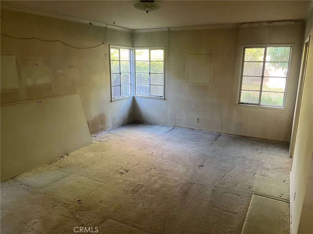 Additional image 9 of 6842 Chisholm Ave, Van Nuys, CA 91406