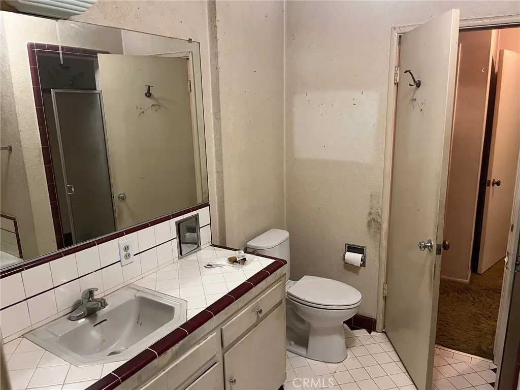 Additional image 10 of 6842 Chisholm Ave, Van Nuys, CA 91406