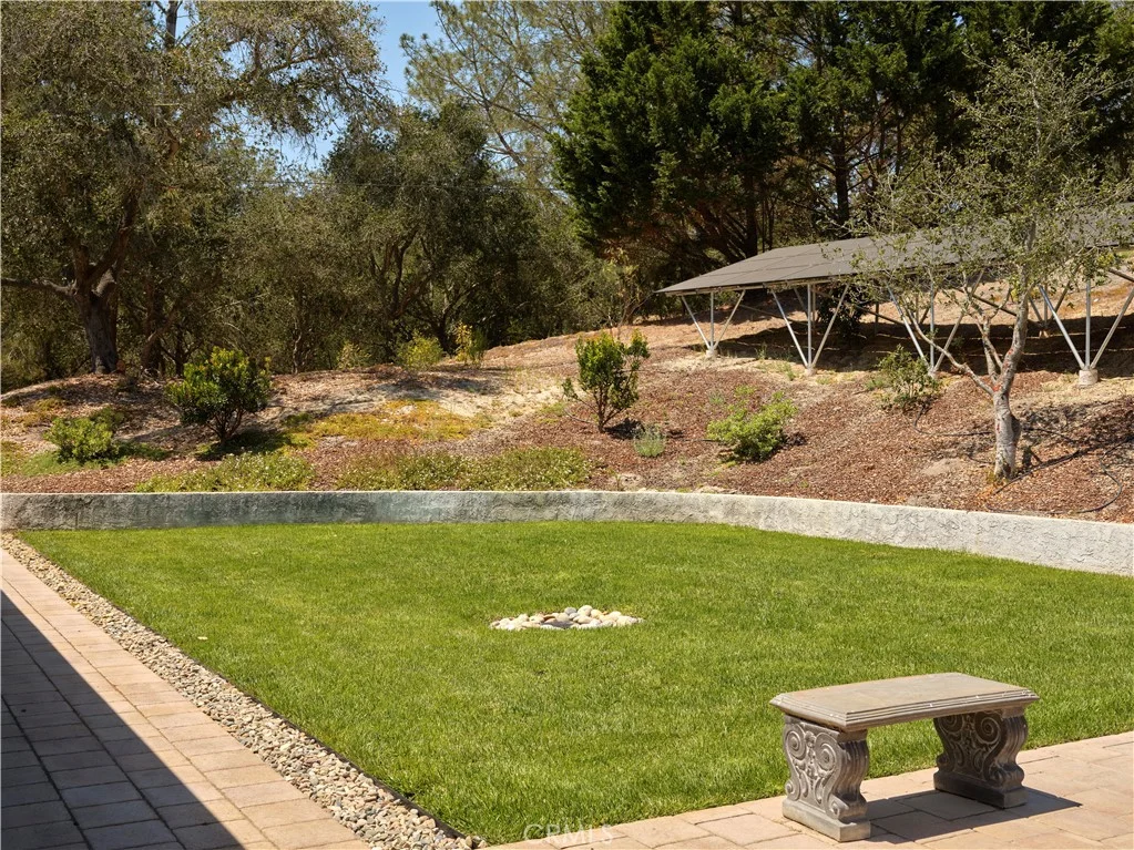 875 Golden Hawk Ln, Arroyo Grande, CA 93420