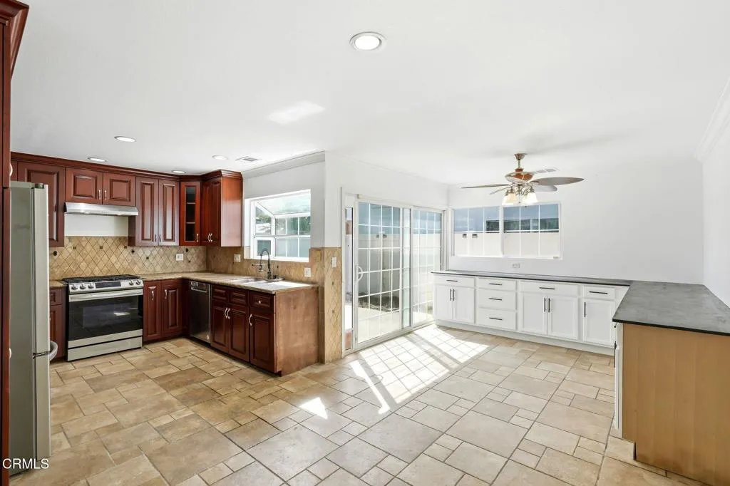 Additional image 20 of 2082 Belgrave Court, Simi Valley, CA 93063