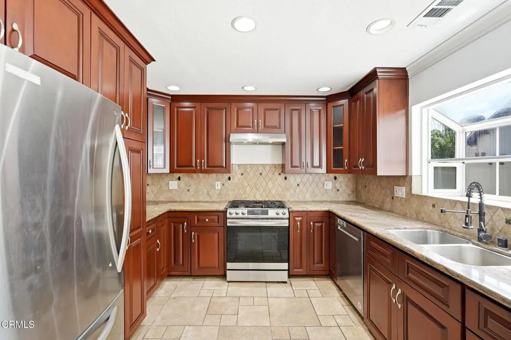 Additional image 24 of 2082 Belgrave Court, Simi Valley, CA 93063
