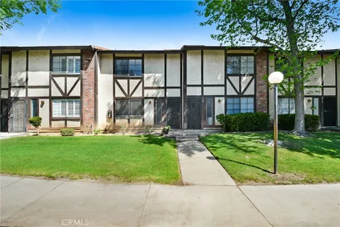 166 E Merrill Avenue, Rialto, CA MLS: IG25028897