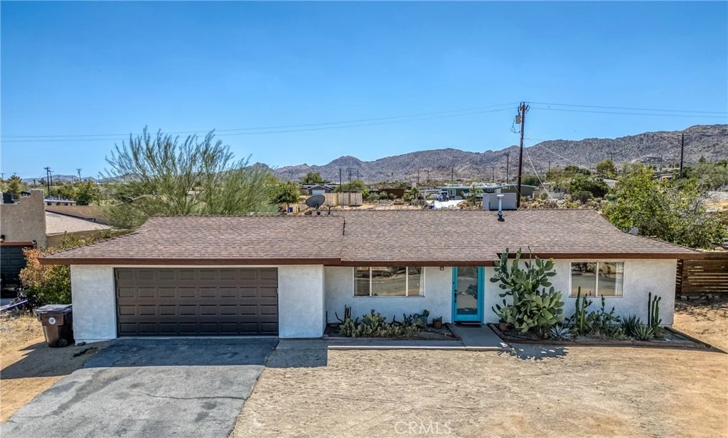 61607 Granada Dr, Joshua Tree, CA 92252