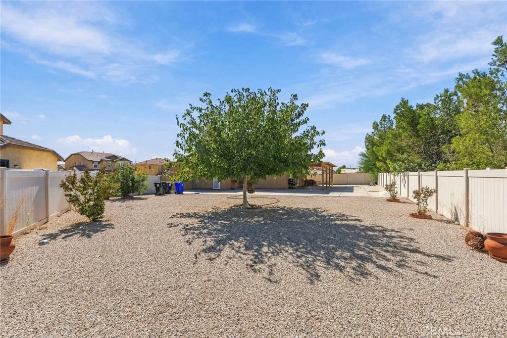 14414 Joaquin Way, Victorville, CA 92394