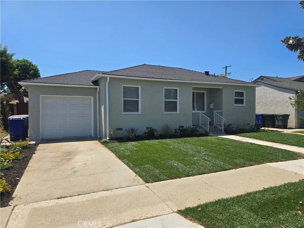 5430 W 122nd St, Hawthorne, CA 90250