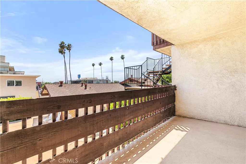 Additional image 59 of 15214 S Raymond Avenue Unit 111, Gardena, CA 90247